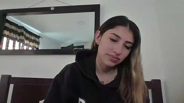 AriaBliss- online show from May 13, 2026, 6:48 pm