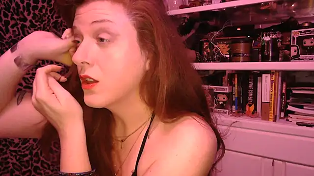 RasheleErotica online show from December 18, 2025, 3:55 am