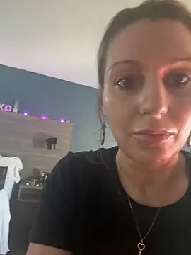 BaddieBossXX2 online show from November 26, 2025, 7:47 pm