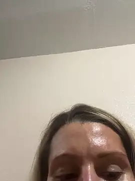 BaddieBossXX2 online show from November 25, 2025, 6:03 am