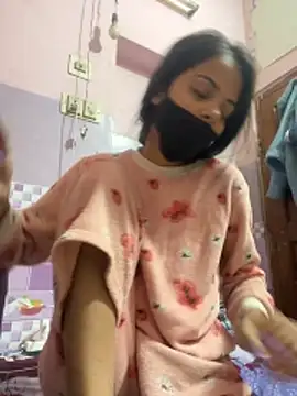 Snapshot of Sandhya_77 chatting on November 25, 2025, 5:41 am Sandhya 77 online show from November 25, 2025, 5:41 am