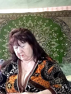 Snapshot of CrystalLime6411 chatting on February 2, 2026, 10:25 am CrystalLime6411 online show from February 2, 2026, 10:25 am