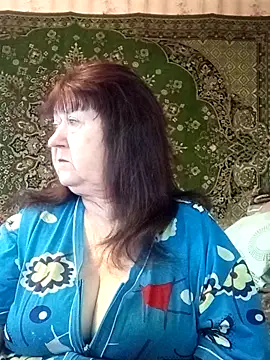 Snapshot of CrystalLime6411 chatting on February 25, 2026, 11:43 am CrystalLime6411 online show from February 25, 2026, 11:43 am