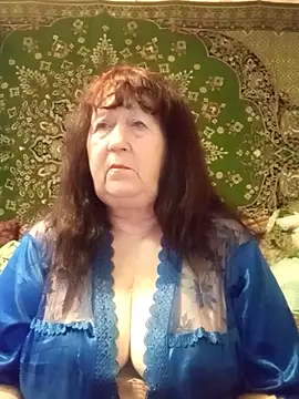 Snapshot of CrystalLime6411 chatting on March 1, 2026, 7:25 pm CrystalLime6411 online show from March 1, 2026, 7:25 pm