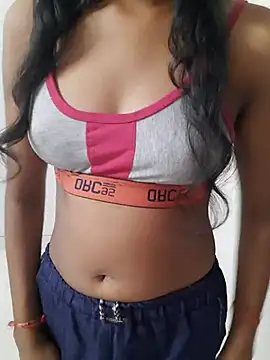 veena rani6 online show from October 15, 2025, 3:09 pm