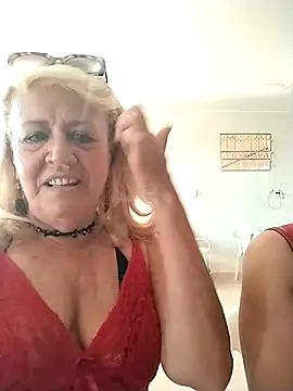 Bellapotencia1985 online show from March 16, 2026, 12:31 pm