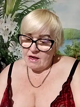 Snapshot of VioletSweet5566 chatting on March 25, 2026, 10:08 pm VioletSweet5566 online show from March 25, 2026, 10:08 pm