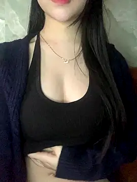 Snapshot of Lyly11 chatting on December 20, 2025, 2:36 am Lyly11 online show from December 20, 2025, 2:36 am