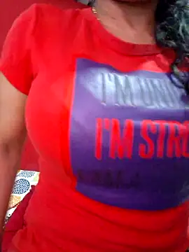 Snapshot of floresblancas chatting on May 24, 2026, 1:16 am floresblancas online show from May 24, 2026, 1:16 am