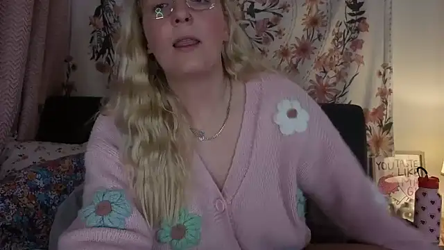 Snapshot of Daisyxoxo_ chatting on February 12, 2026, 9:42 am Daisyxoxo online show from February 12, 2026, 9:42 am