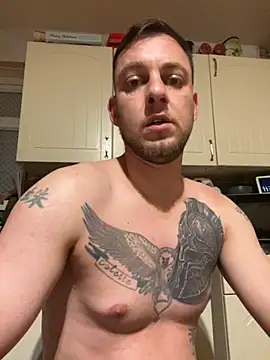 Snapshot of Mrtg1987 chatting on October 3, 2025, 10:33 pm Mrtg1987 online show from October 3, 2025, 10:33 pm