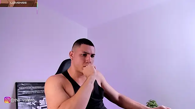 Snapshot of max_valiant1 chatting on February 2, 2026, 8:52 pm max valiant1 online show from February 2, 2026, 8:52 pm