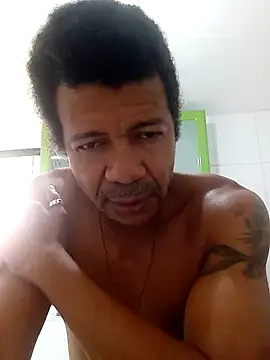 moreno25centimetro online show from December 20, 2025, 10:40 am