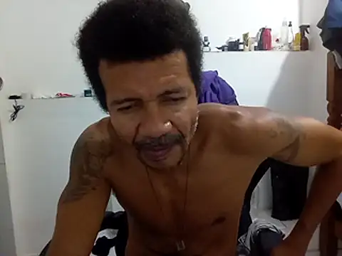 moreno25centimetro online show from November 8, 2025, 2:37 am