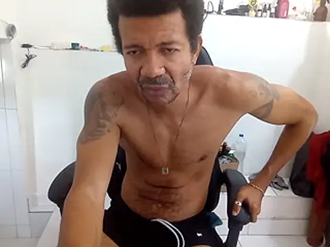 moreno25centimetro online show from October 23, 2025, 3:21 pm