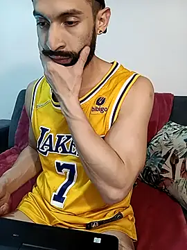 Enzo-wolf33 online show from October 7, 2025, 1:28 am