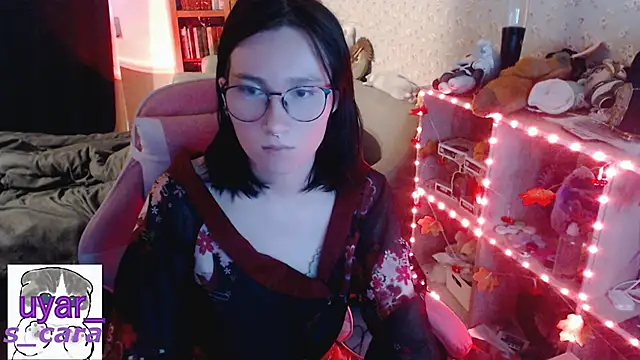 s cara online show from November 1, 2025, 1:05 pm