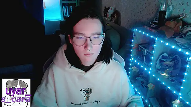 s cara online show from November 9, 2025, 10:19 am