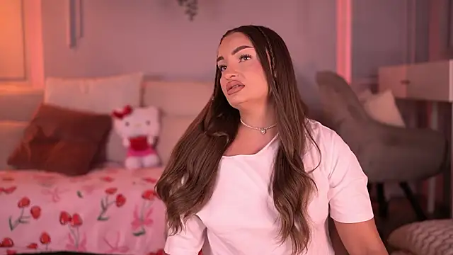 MillaSerene online show from March 7, 2026, 6:20 am