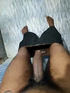 sexy boy 47 online show from November 23, 2025, 3:33 pm