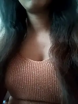 lovelysona11 online show from November 4, 2025, 6:28 am