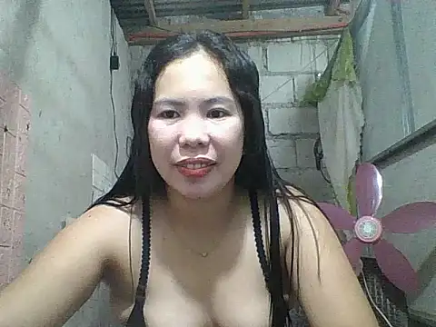 pinaysinglemommm online show from February 8, 2026, 9:01 pm