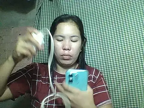 Snapshot of pinaysinglemommm chatting on November 12, 2025, 9:07 pm pinaysinglemommm online show from November 12, 2025, 9:07 pm