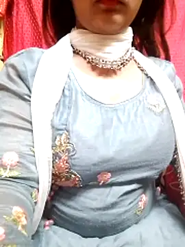 Babe Doll04 online show from November 18, 2025, 6:44 pm