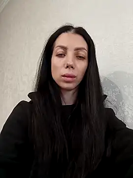 Snapshot of Princessa99885 chatting on December 4, 2025, 7:18 am Princessa99885 online show from December 4, 2025, 7:18 am