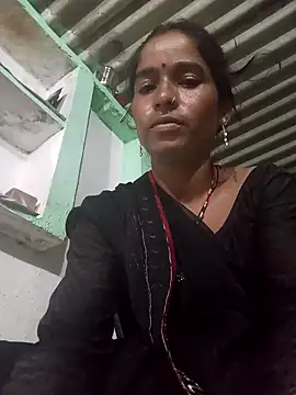 Snapshot of MISS_LOVE_001 chatting on September 19, 2025, 6:23 pm MISS LOVE 001 online show from September 19, 2025, 6:23 pm