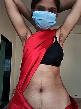 Shivani2002 online show from December 5, 2025, 8:13 am