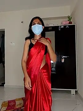 Shivani2002 online show from May 22, 2026, 4:05 pm