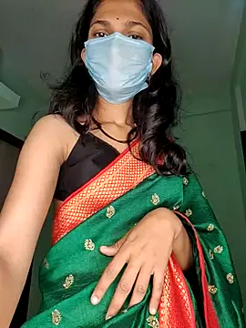 Shivani2002 online show from February 10, 2026, 1:37 am