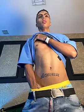 Snapshot of Mister_Obsession chatting on September 10, 2025, 7:13 pm Mister Obsession online show from September 10, 2025, 7:13 pm