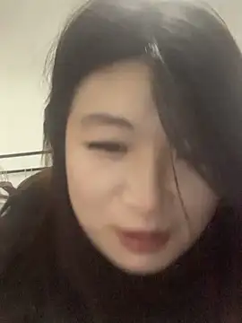 Snapshot of SSlady521 chatting on November 7, 2025, 6:23 pm SSlady521 online show from November 7, 2025, 6:23 pm