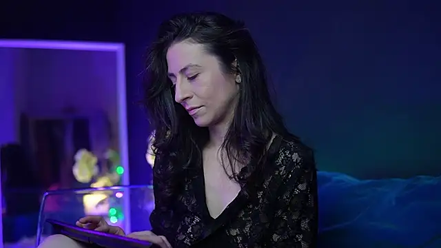 RubyRosa online show from November 26, 2025, 10:43 pm