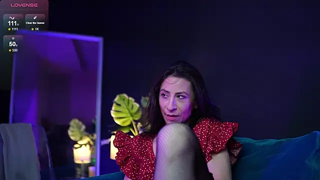 RubyRosa online show from October 21, 2025, 10:31 pm