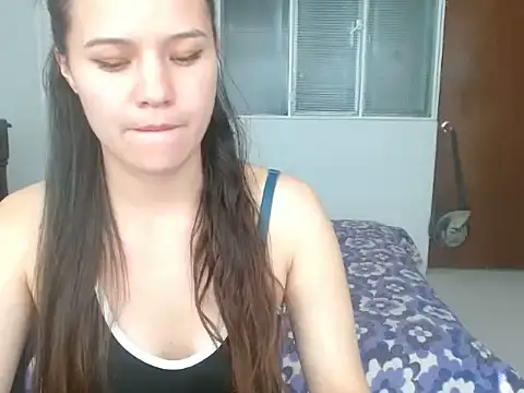 Snapshot of yarafuckass chatting on May 27, 2026, 7:32 pm yarafuckass online show from May 27, 2026, 7:32 pm