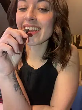 Snapshot of Toto-pika chatting on February 24, 2026, 12:06 pm Toto-pika online show from February 24, 2026, 12:06 pm