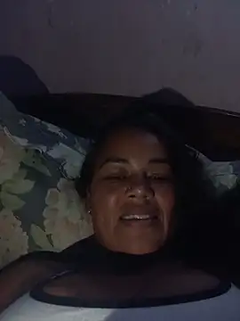 afroditaligh online show from November 26, 2025, 2:33 am