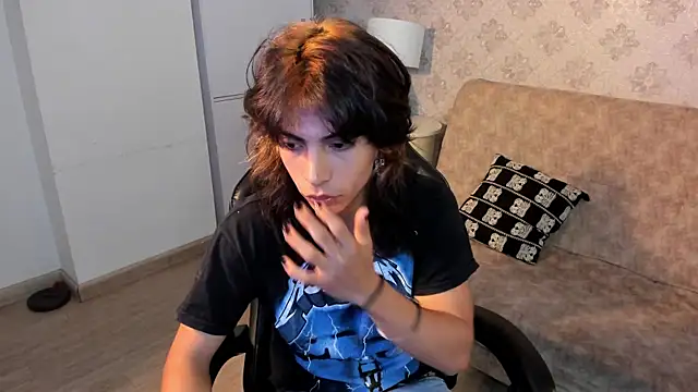 Snapshot of Dereck_Manson chatting on September 30, 2025, 7:09 pm Dereck Manson online show from September 30, 2025, 7:09 pm