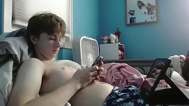 Snapshot of Liam_axel35 chatting on September 22, 2025, 2:45 pm Liam axel35 online show from September 22, 2025, 2:45 pm