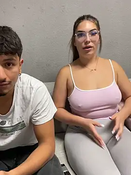 Snapshot of Amira_Vice chatting on October 4, 2025, 9:38 pm Amira Vice online show from October 4, 2025, 9:38 pm