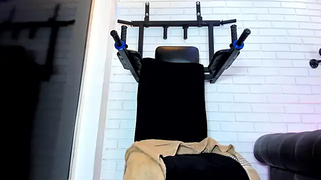 Snapshot of ItaloMoore chatting on February 21, 2026, 11:34 am ItaloMoore online show from February 21, 2026, 11:34 am