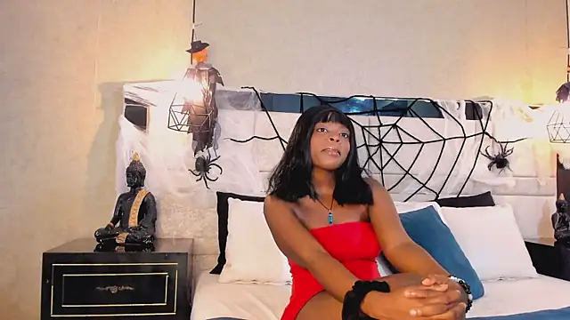 Snapshot of OliviaGarciaa chatting on October 15, 2025, 7:44 pm OliviaGarciaa online show from October 15, 2025, 7:44 pm