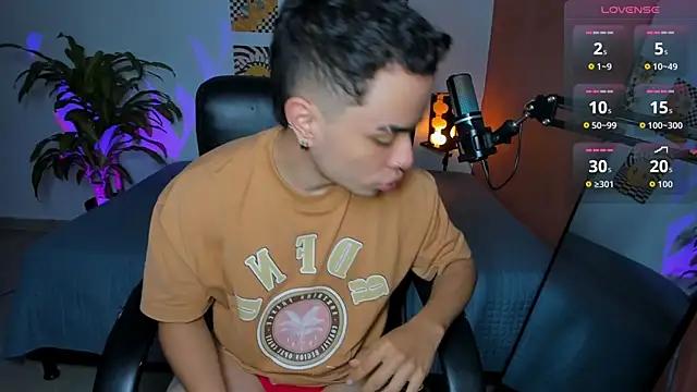 obzidyan online show from November 29, 2025, 2:12 am