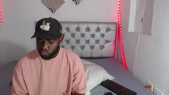 eebony stallion online show from December 22, 2025, 6:41 pm