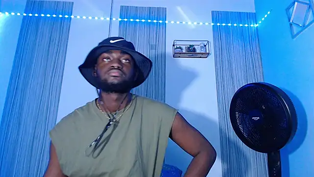 eebony stallion online show from February 13, 2026, 11:38 pm