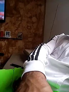 reisloko online show from November 15, 2025, 11:25 am