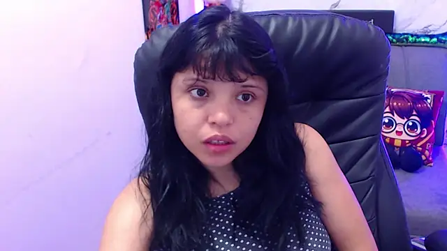 Snapshot of minnie_cake chatting on November 28, 2025, 11:38 pm minnie cake online show from November 28, 2025, 11:38 pm